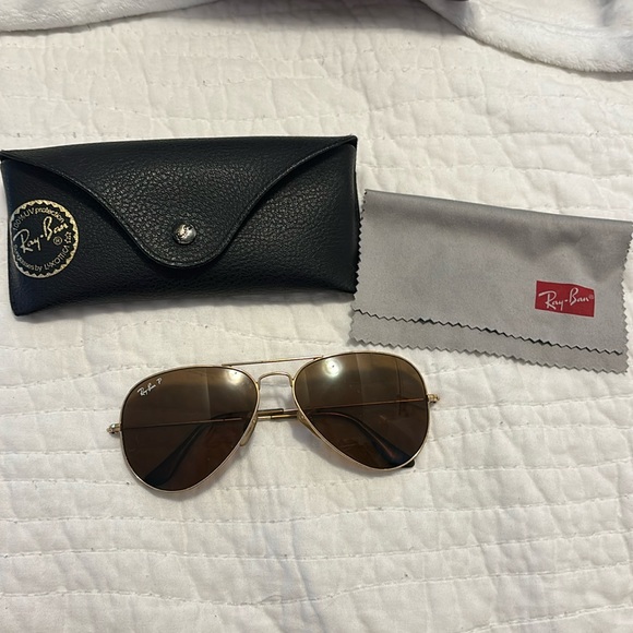 Ray-Ban Polarized Aviators - Picture 1 of 1